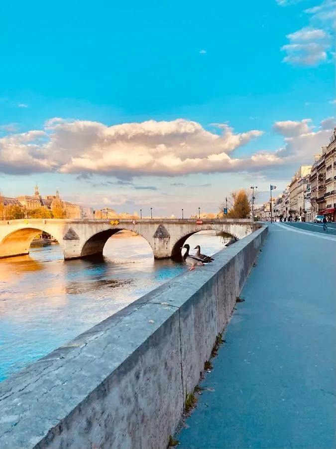 דירה Urban Flat 67 - Spacious Parisian Flat In פריז צרפת